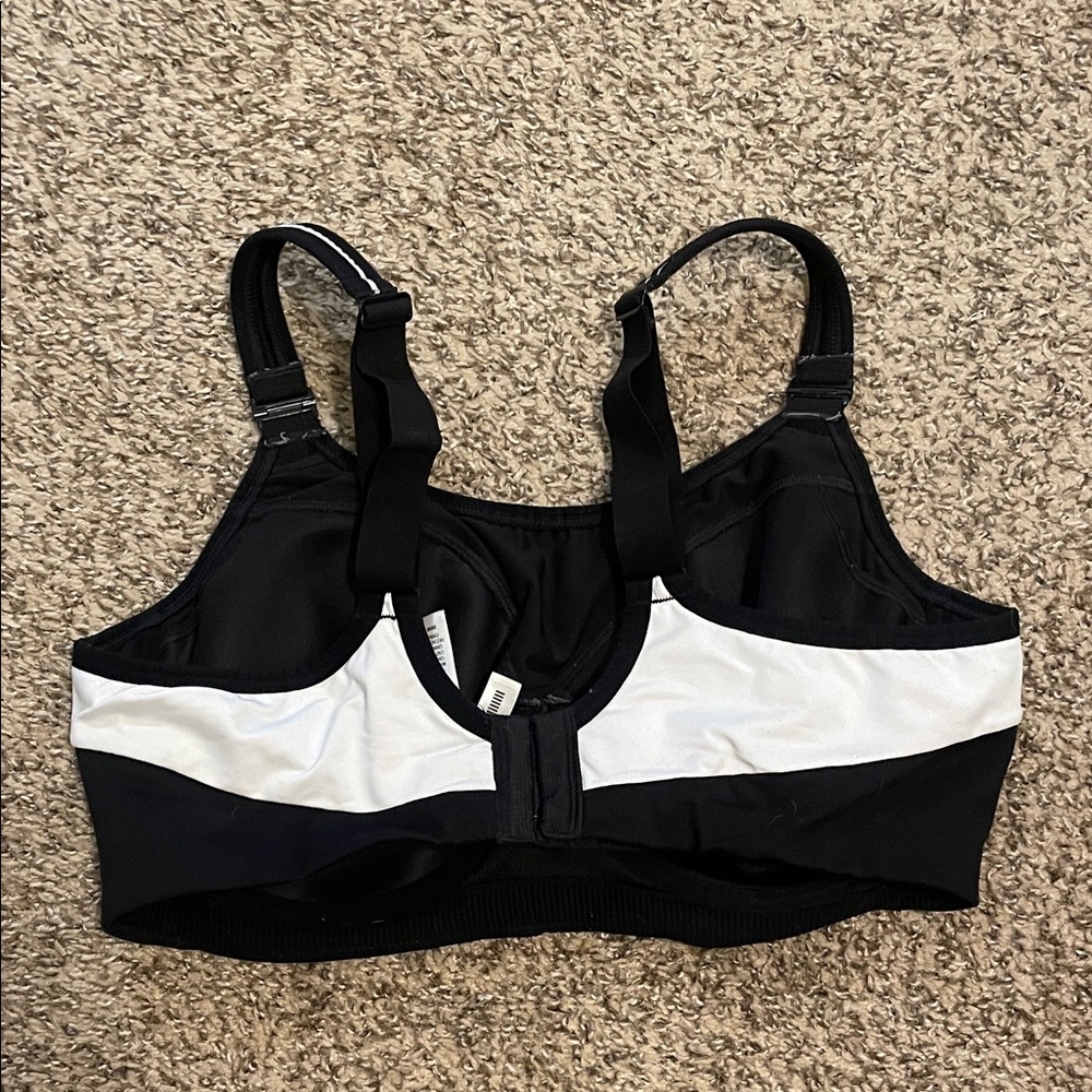 Victorias Secret VSX Monochrome Sports Bra - Picture 2 of 3